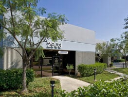 2903 Saturn - Front of Building